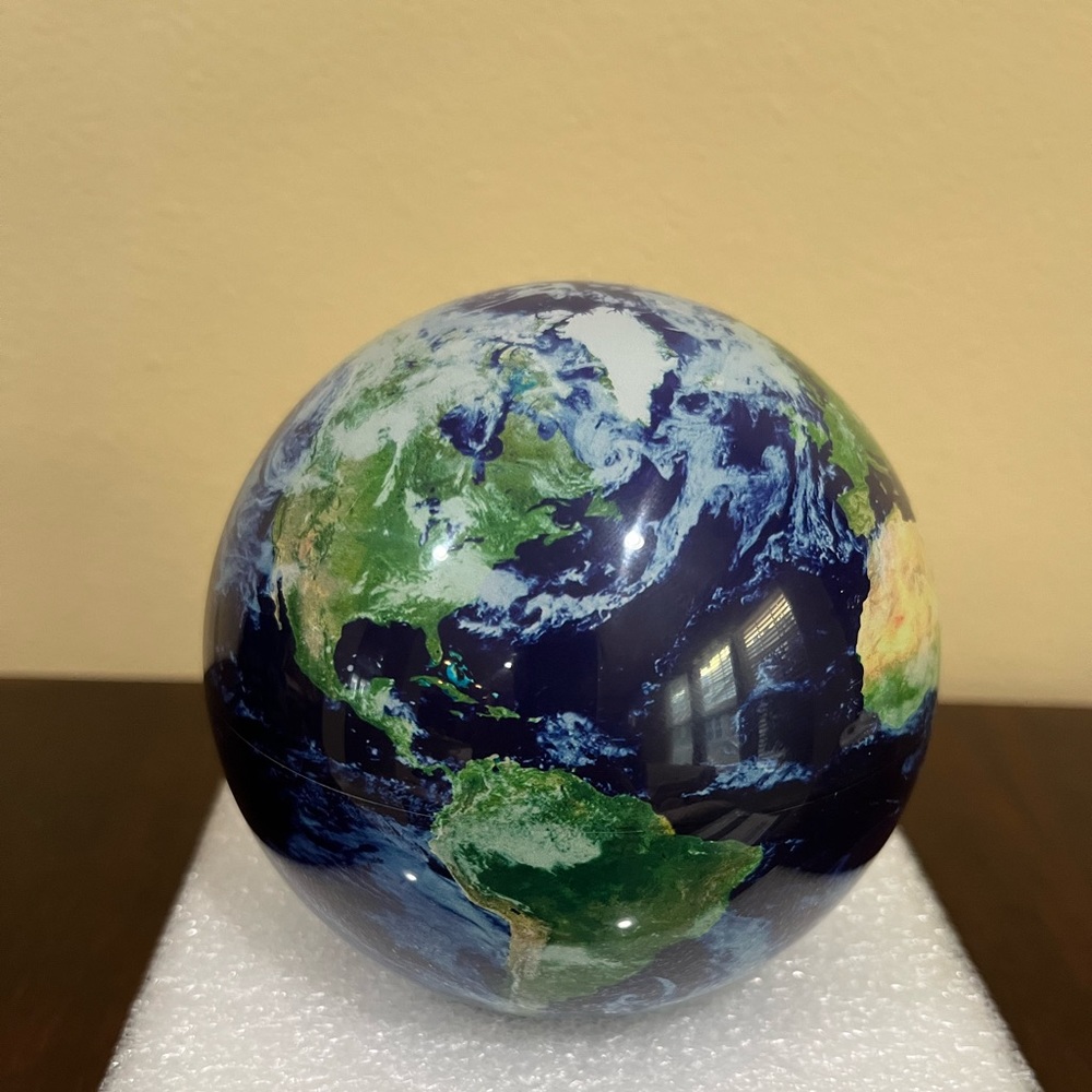 MOVA Earth with Clouds Globe